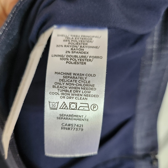 Ann Taylor Navy Grid Print Pencil Skirt in size 0 - Picture 4 of 4